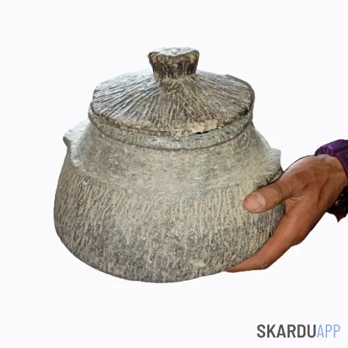 Kuwatt - A stone pot