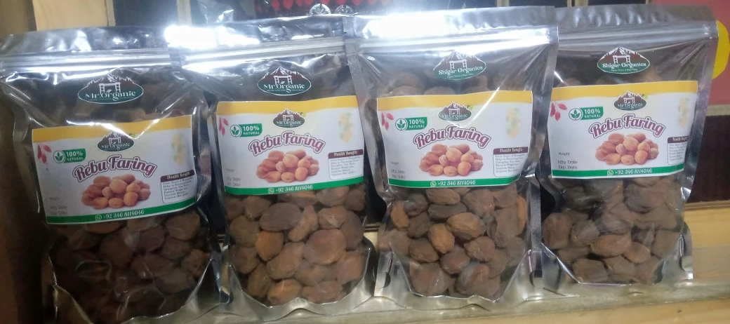 Dry apricots | Rebu Faring